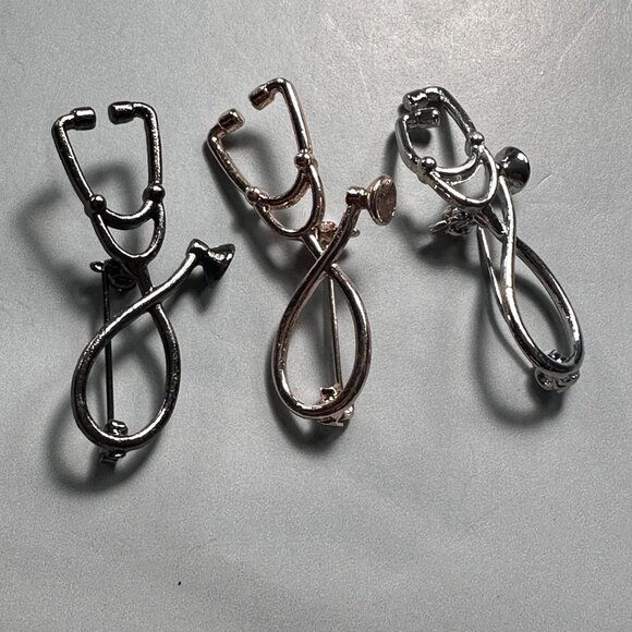 Stethoscope Lapel Pin Smiling Medical Instrument Brooch Badge Enamel Jewelry Pin - Picture 2 of 7